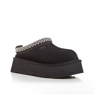 BRAND NEW Tasman UGGS